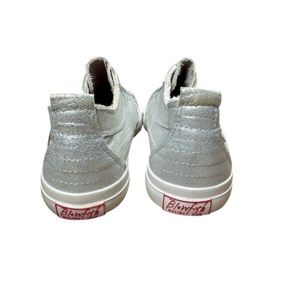 Blowfish Malibu Play Metallic Silver Slip On Sneakers Size 5 Distressed Style - Picture 4 of 7